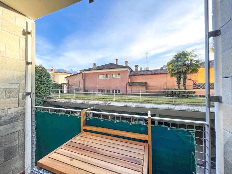 Bright Tiny Studio - Shared Pool & Sauna - Free Parking - Air Condition Muralto Kültér fotó